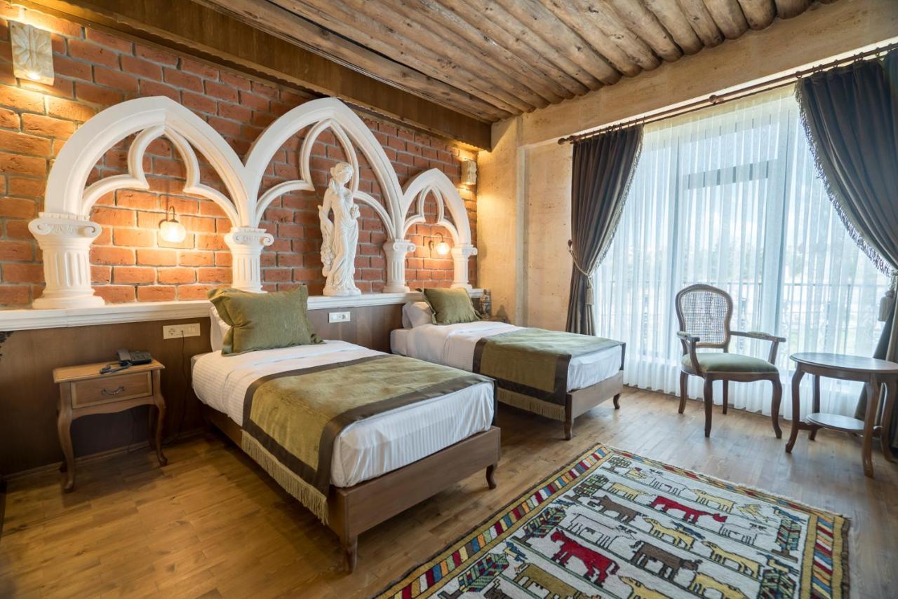 Sobek Stone House Cappadocia Bed and Breakfast Nevşehir Værelse billede